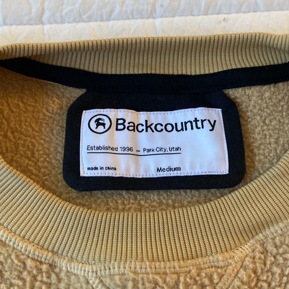 Tan/camel Mens size medium fleece sweatshirt - Picture 3 of 6